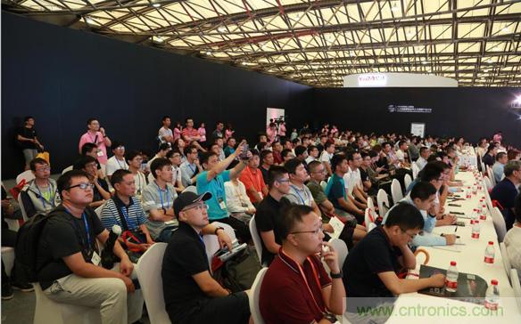 WAIE大戰(zhàn)“利奇馬”，3萬真粉如約駕臨“WAIE 2019第四屆上海國際人工智能展覽會(huì)”