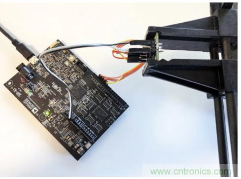 化“壓力”為“動力”,這款加速度計在嚴苛環(huán)境下依舊出色!